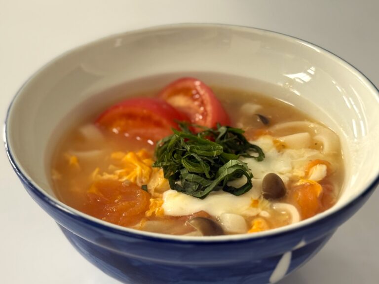 トマト中華鍋焼き米麺